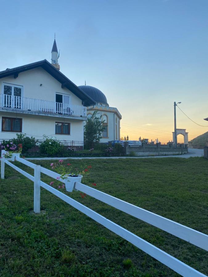 Hill House Emir Villa Bihać Екстериор снимка